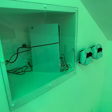 Capsule - Lumina Apartment