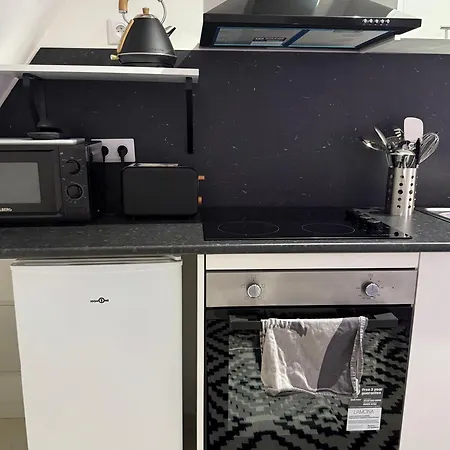 Apartament Capsule - Lumina *